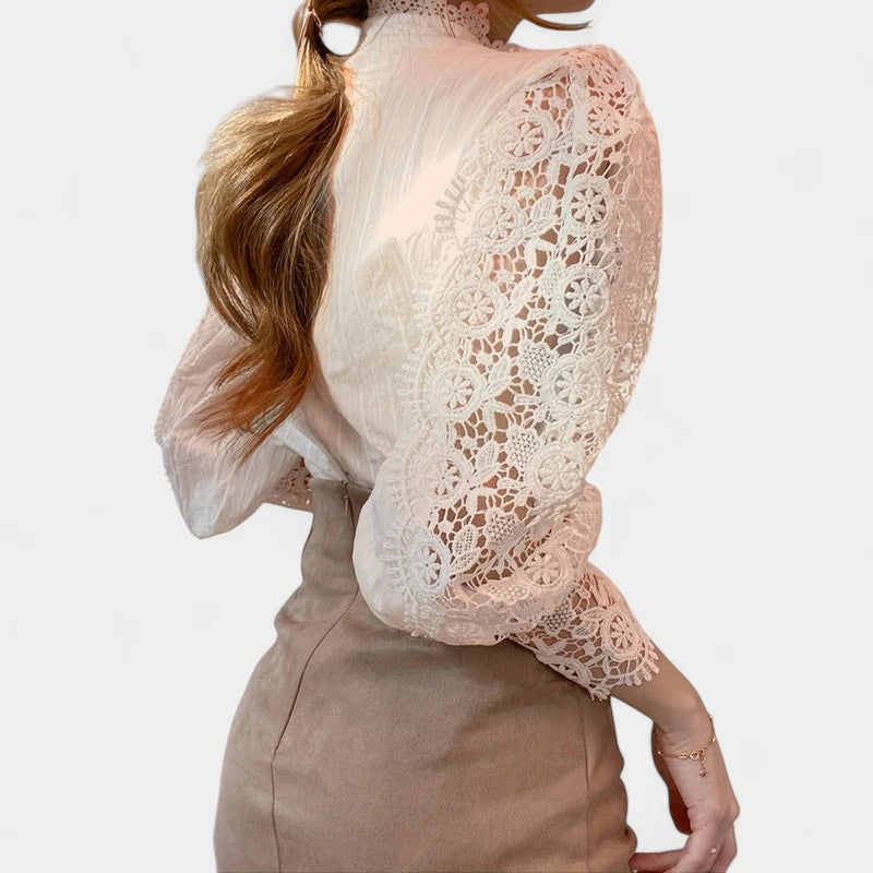 Gleame.-Blazers & Blouses-Gleame Blouse - Elegante blouse met kanten mouwen voor dames