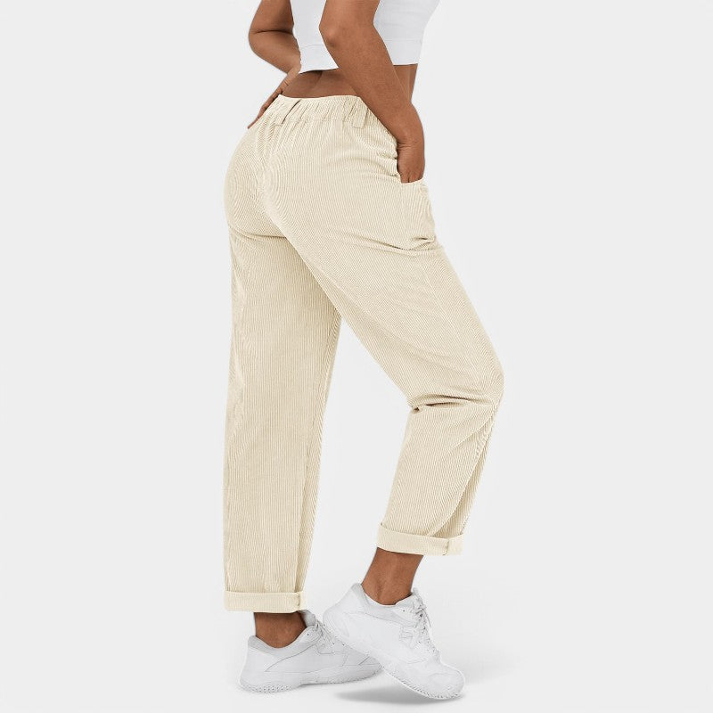 Gleame.-Broeken-Gleame Broek - Comfortabele casual corduroy damesbroek voor een relaxte stijl