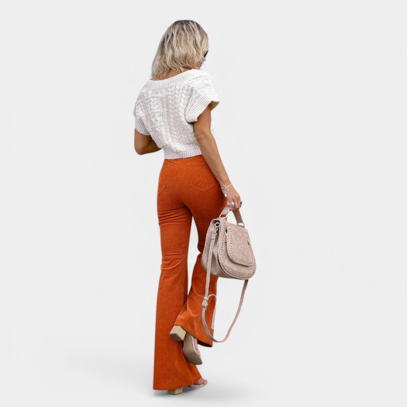 Gleame.-Broeken-Gleame Flared Trousers - Faye flared trousers voor comfort en stijl