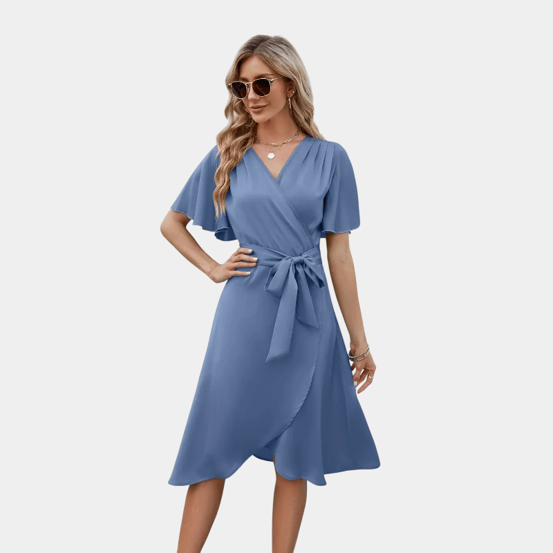 Gleame.-Gleame Jurk - elegante wikkeljurk met strikdetail en korte mouwen