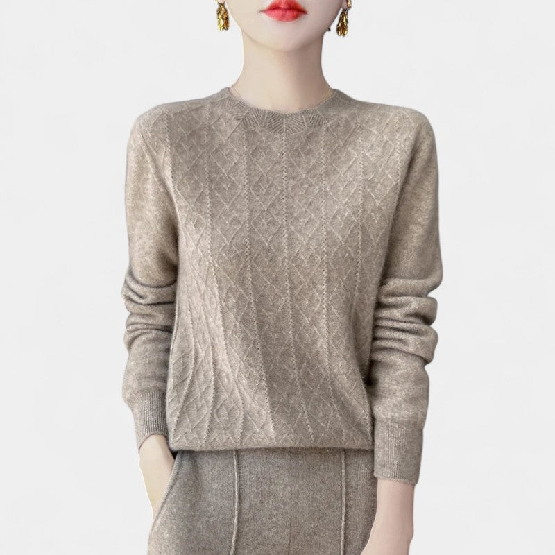 Gleame.-Gleame Trui – Merinowol kasjmier trui met ronde hals, lange mouwen en kabelpatroon