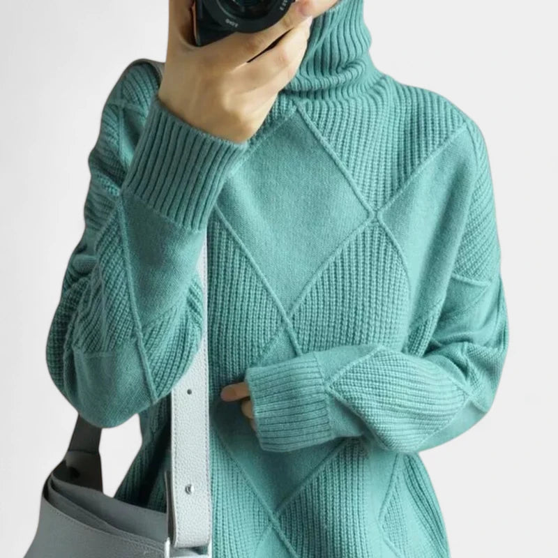 Gleame.-Jacket-Gleame Trui – Warme kasjmier damestrui met polokraag