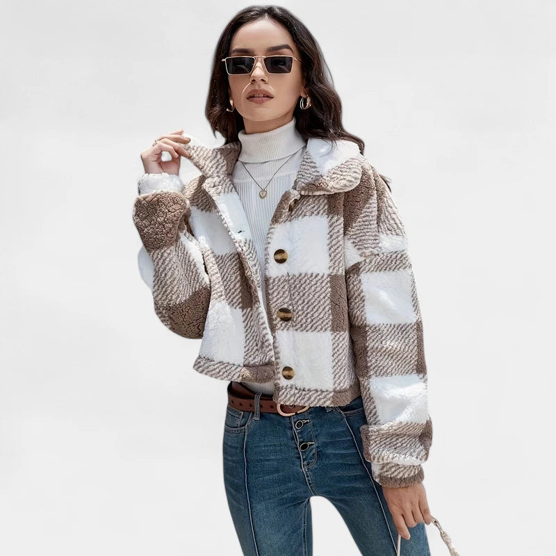 Gleame.-Jassen-Gleame Jas - Damesjas met knopen en geruit teddy design