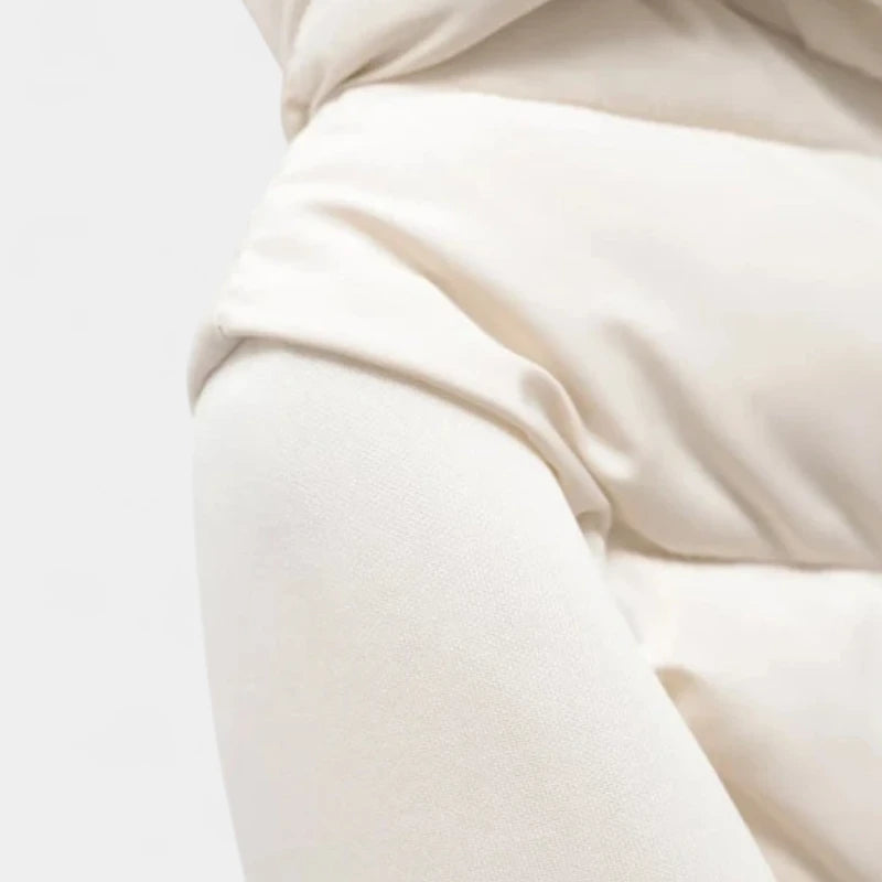 Gleame.-Jassen-Gleame Jas – Getailleerde damesjas met capuchon en lange mouwen