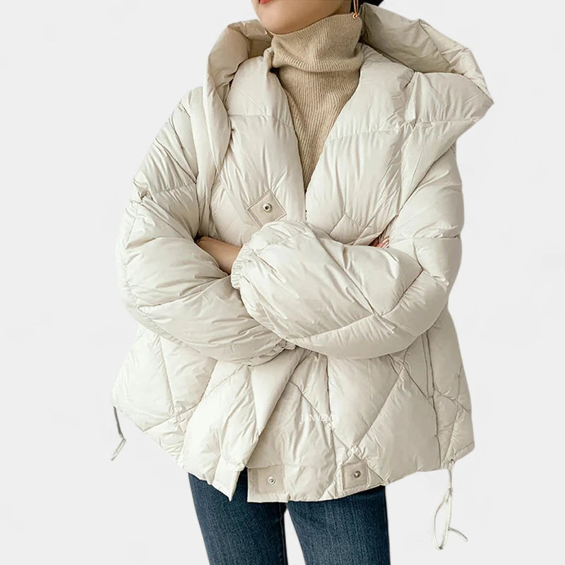 Gleame.-Jassen-Gleame Winterjas – Korte gewatteerde damesjas met losse pasvorm en knoopsluiting