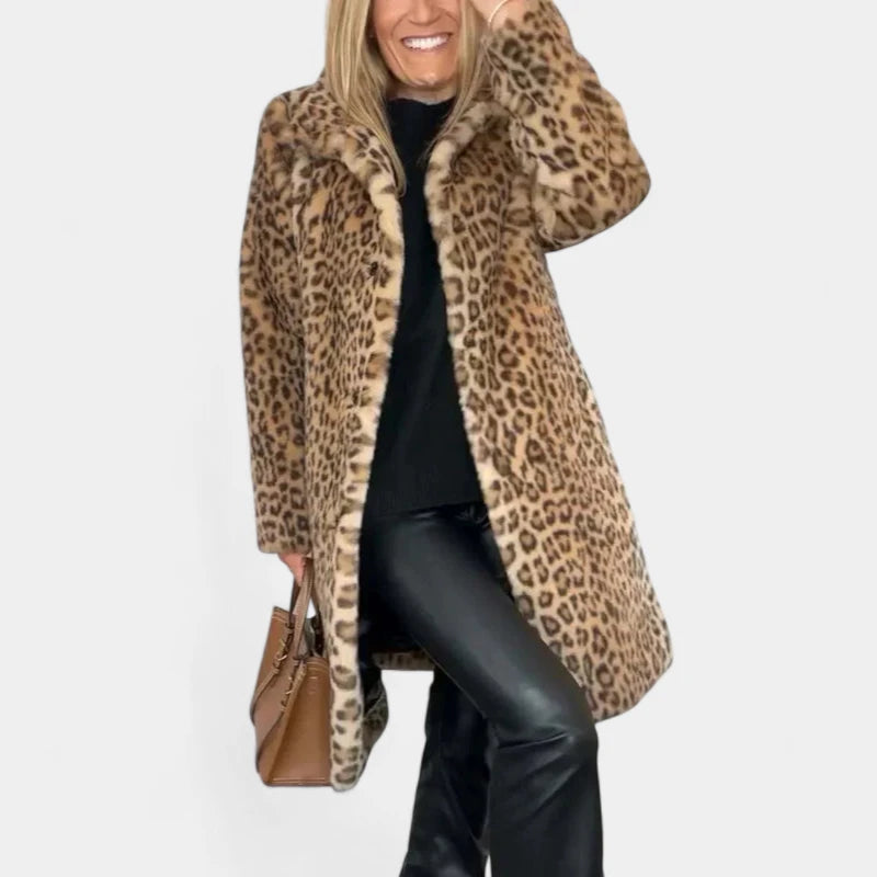 Gleame.-Jassen-Gleame Winterjas – Lange damesjas met luipaardprint en zachte voering