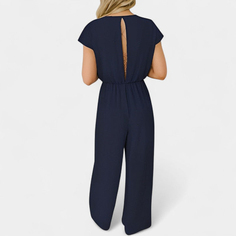 Gleame.-Jurken & Jumpsuits-Gleame Jumpsuit - V-hals korte mouw casual jumpsuit