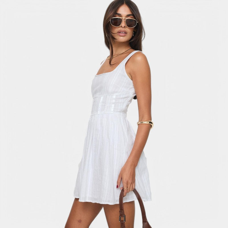 Gleame.-Jurken & Jumpsuits-Gleame Jurk - Elegante witte mini jurk voor avondfeest