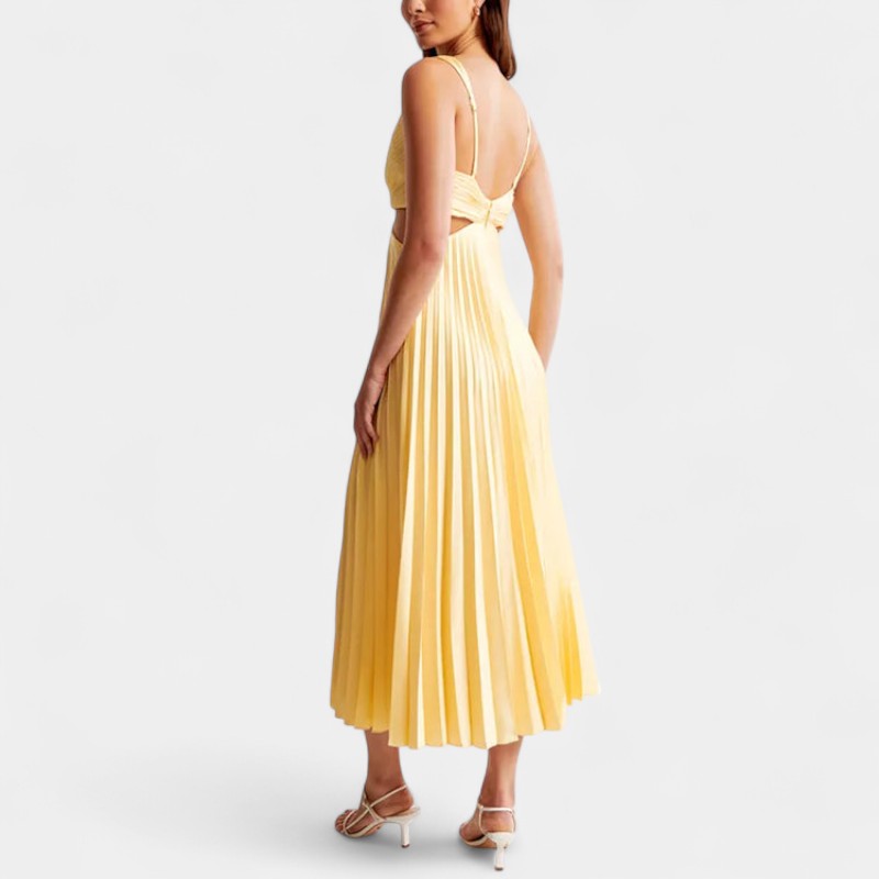 Gleame.-Jurken & Jumpsuits-Gleame Jurk - Maxi jurk met V-hals, plissérok en uitsnijdingen