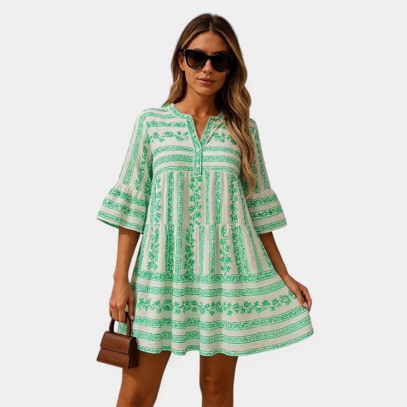 Gleame.-Jurken & Jumpsuits-Gleame Jurk - Vriendelijke ruffle mini jurk met V-hals en strepen