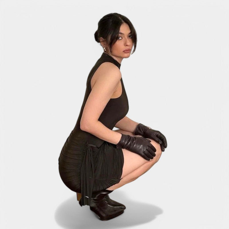 Gleame.-Jurken & Jumpsuits-Gleame Mini jurk - Turtleneck mouwloos sexy met ruches