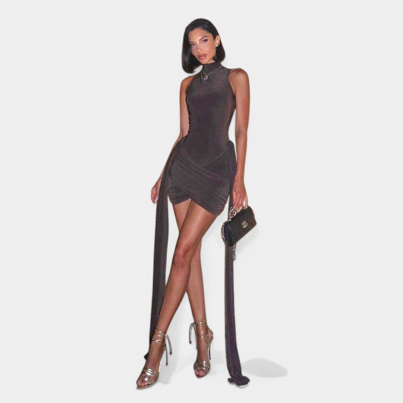 Gleame.-Jurken & Jumpsuits-Gleame Mini jurk - Turtleneck mouwloos sexy met ruches