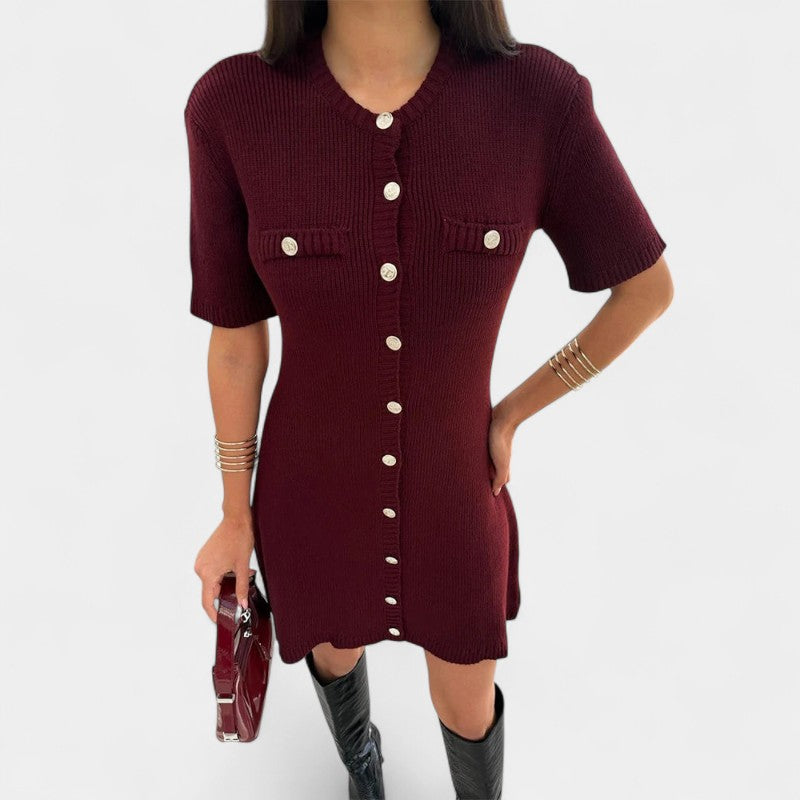 Gleame.-Jurken & Jumpsuits-Gleame jurk - Casual jurk met korte mouwen en gebreid ontwerp