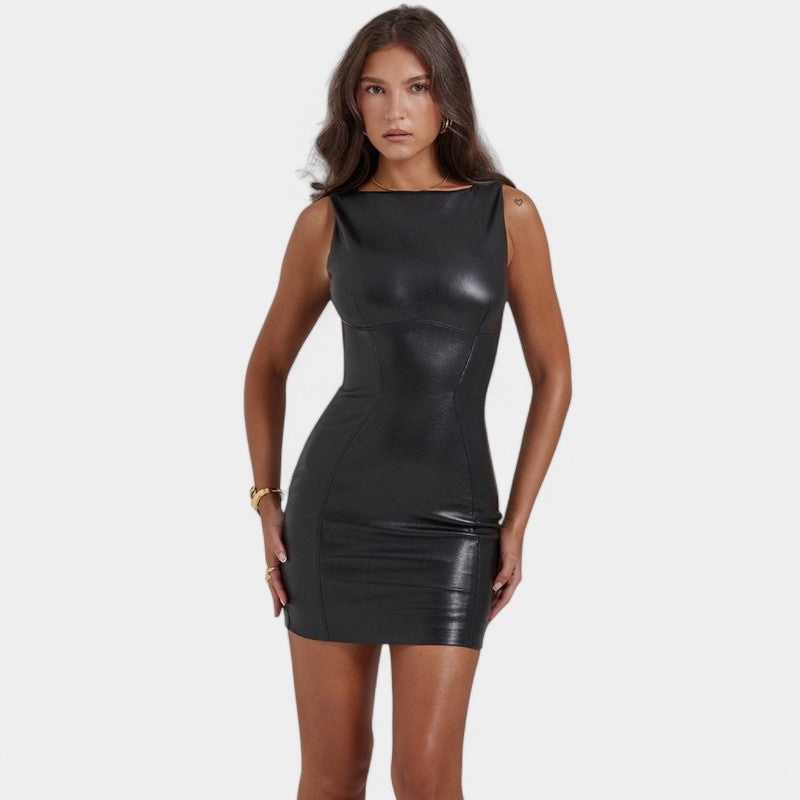 Gleame.-Jurken & Jumpsuits-Gleame mini Jurk - Stijlvolle jurk in vegan leer