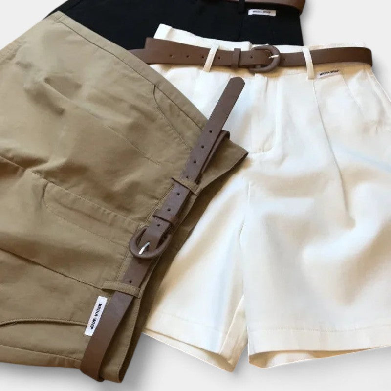 Gleame.-Korte broeken-Gleame Korte Broek - Casual short met hoge taille voor dames