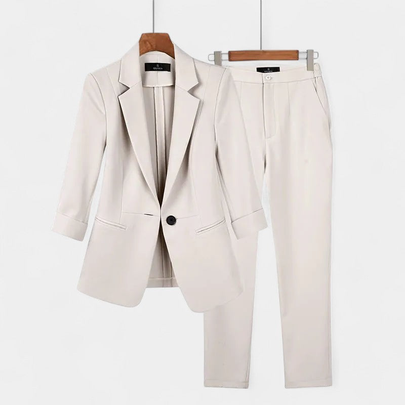 Gleame.-Outfit Sets-Gleame Dames Set – Nette set met blazer en rechte broek