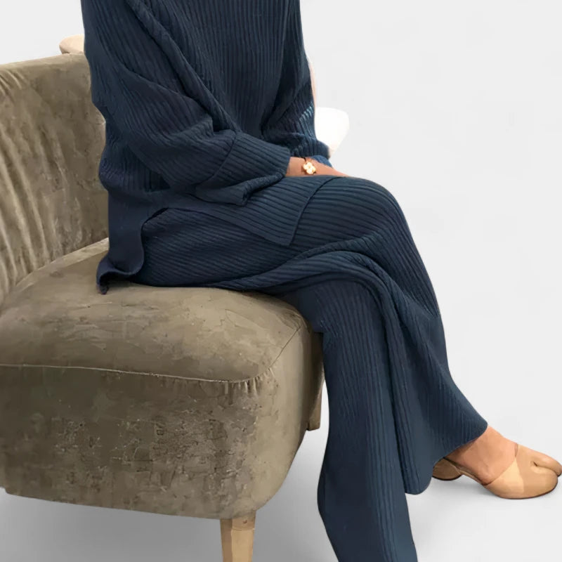 Gleame.-Outfit set-Gleame Set – Casual gebreide damestrui met bijpassende broek