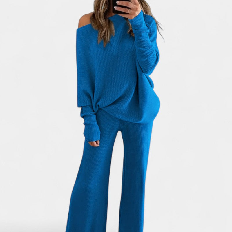 Gleame.-Outfit sets-Gleame Dames Set – Comfortabele set met off-shoulder trui en wijde broek