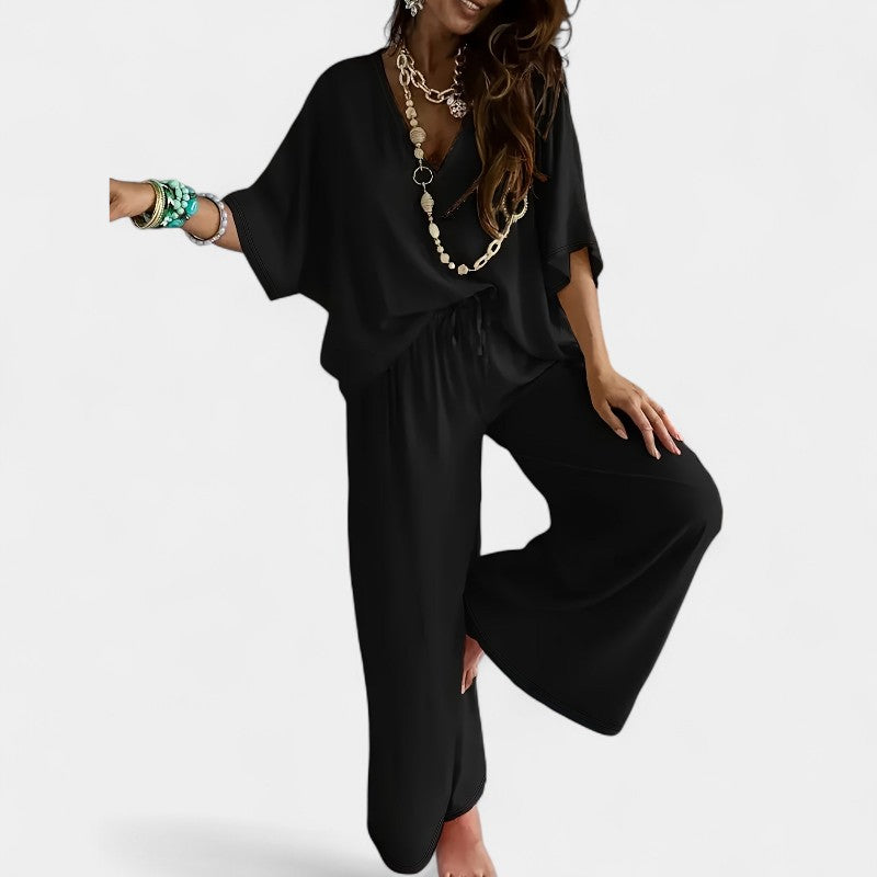 Gleame.-Outfit sets-Gleame Outfitset - Casual set met half mouw V-hals top en wijde broek