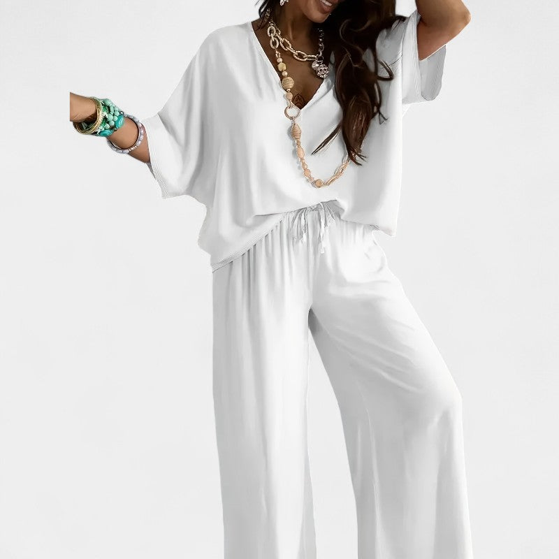 Gleame.-Outfit sets-Gleame Outfitset - Casual set met half mouw V-hals top en wijde broek