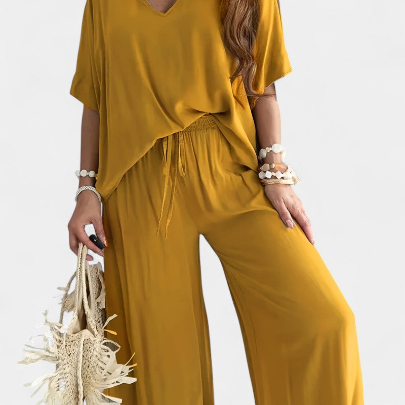 Gleame.-Outfit sets-Gleame Outfitset - Casual set met half mouw V-hals top en wijde broek