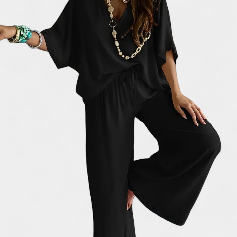 Gleame.-Outfit sets-Gleame Outfitset - Casual set met half mouw V-hals top en wijde broek