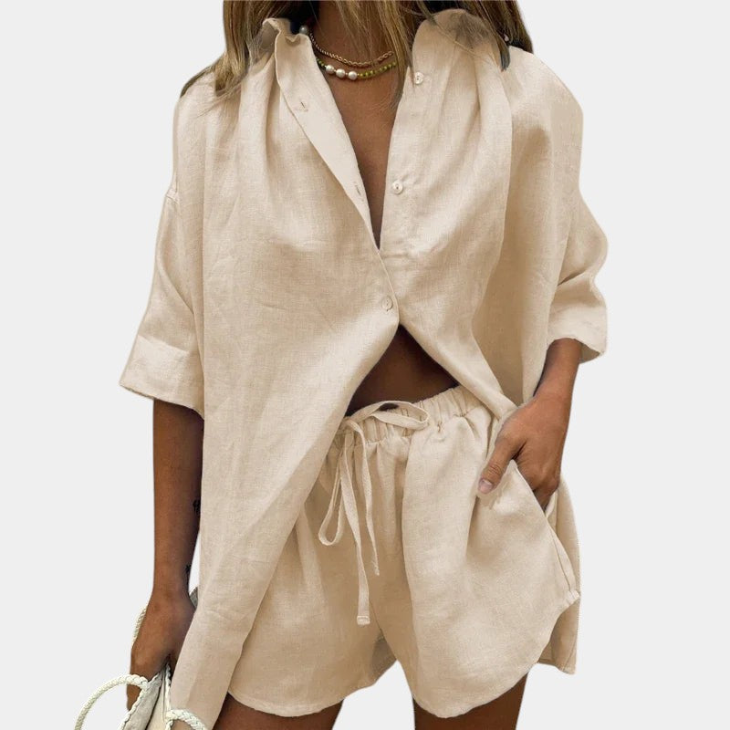 Gleame.-Outfit sets-Gleame Tweedelige Outfit Set - Kort broekje en blouse voor dames