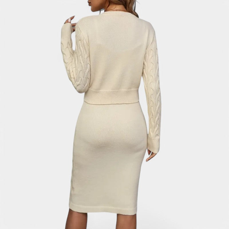 Gleame.-Outfit sets-Gleame Tweedelige Set - Elegant gebreide set van jurk met vest