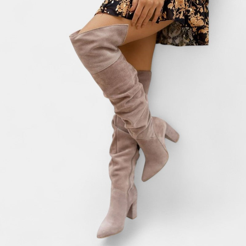 Gleame.-Schoenen-Gleame Dameslaarzen - Kniehoge laarzen met hoge hak en geplooid effect