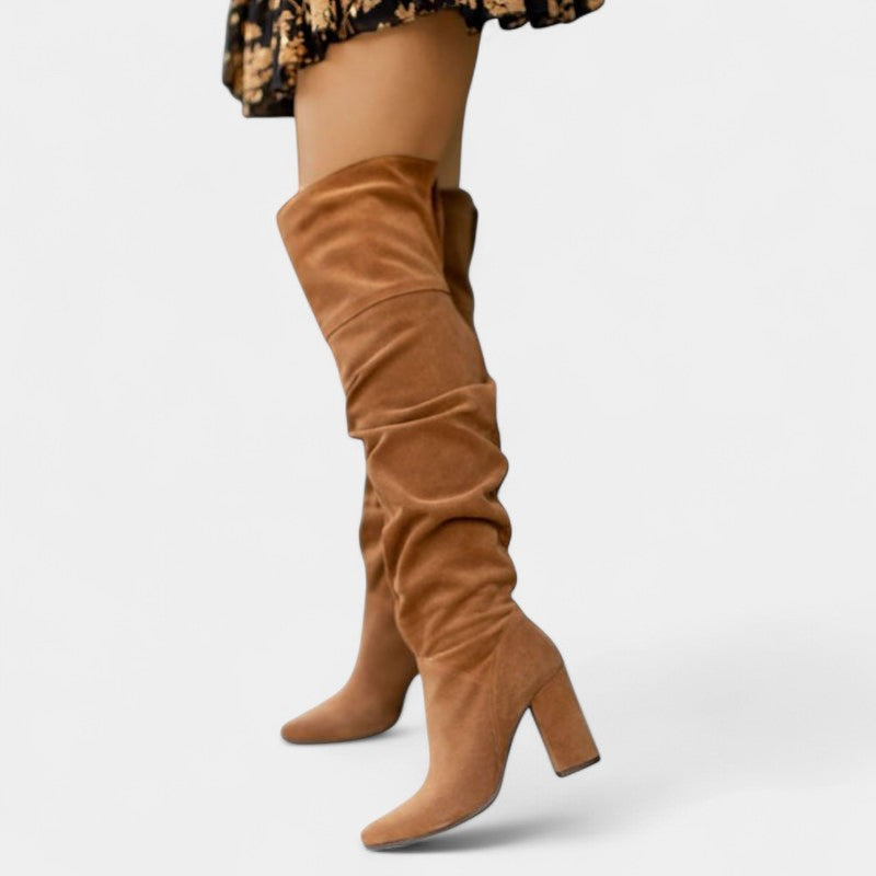 Gleame.-Schoenen-Gleame Dameslaarzen - Kniehoge laarzen met hoge hak en geplooid effect