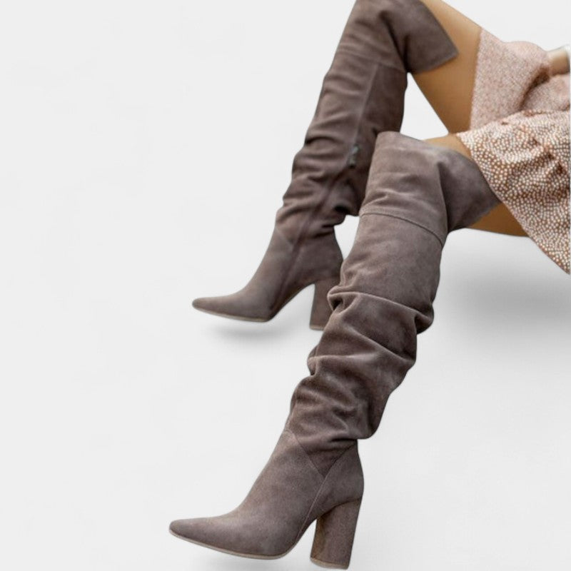 Gleame.-Schoenen-Gleame Dameslaarzen - Kniehoge laarzen met hoge hak en geplooid effect