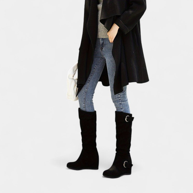 Gleame.-Schoenen-Gleame Dameslaarzen - Stijlvolle laarzen met geplooid ontwerp en gespsluiting