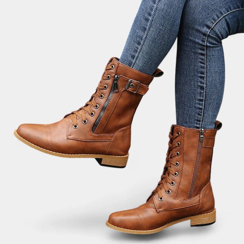 Gleame.-Schoenen-Gleame Mid-calf boots - Lederen veterschoenen met zijrits en gespsluiting voor dames