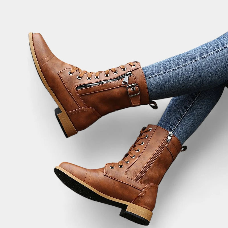 Gleame.-Schoenen-Gleame Mid-calf boots - Lederen veterschoenen met zijrits en gespsluiting voor dames