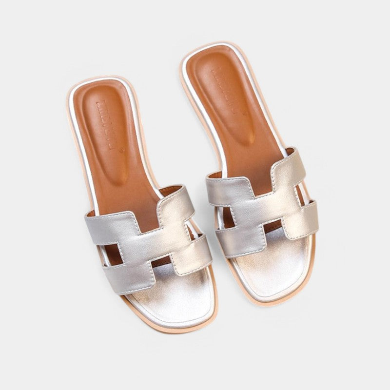 Gleame.-Schoenen-Gleame Platte Sandalen - Draag ze met elegantie en stijl