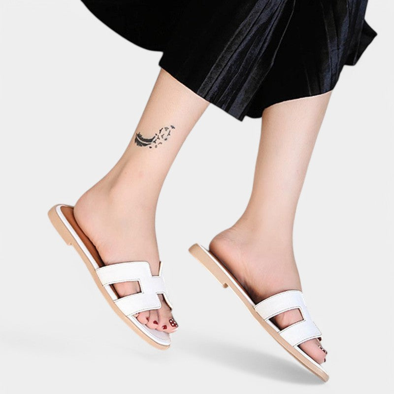 Gleame.-Schoenen-Gleame Platte Sandalen - Draag ze met elegantie en stijl