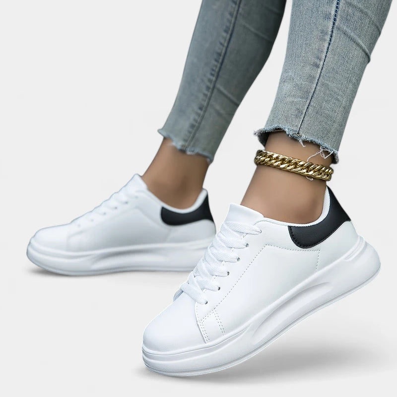 Gleame.-Schoenen-Gleame Sneakers – Casual damessneakers van kunstleer met comfortabel voetbed