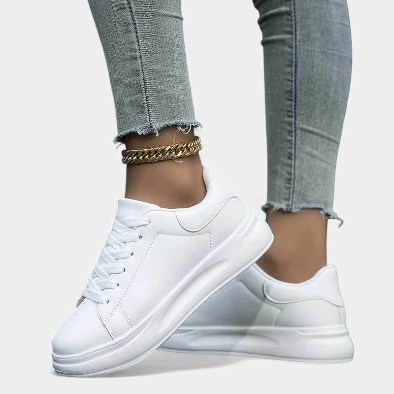 Gleame.-Schoenen-Gleame Sneakers – Casual damessneakers van kunstleer met comfortabel voetbed