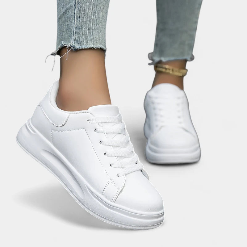 Gleame.-Schoenen-Gleame Sneakers – Casual damessneakers van kunstleer met comfortabel voetbed