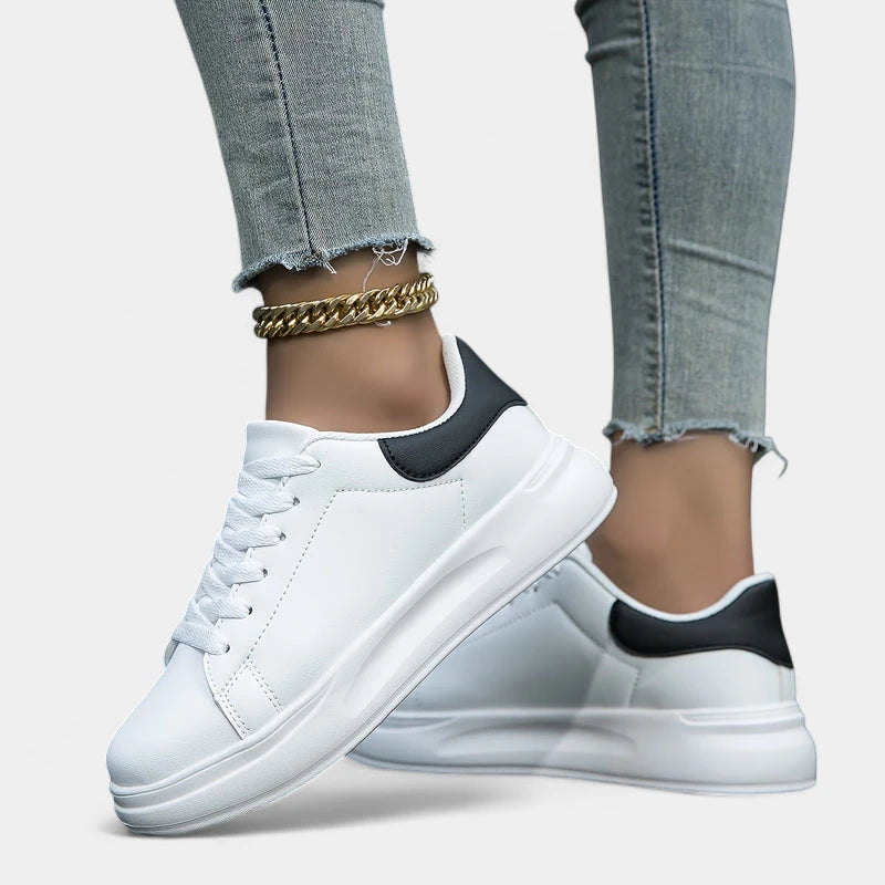 Gleame.-Schoenen-Gleame Sneakers – Casual damessneakers van kunstleer met comfortabel voetbed
