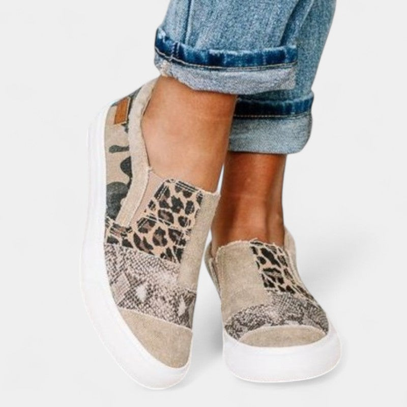 Gleame.-Schoenen-Gleame Sneakers - Vrouwelijke casual platte sneakers in denim