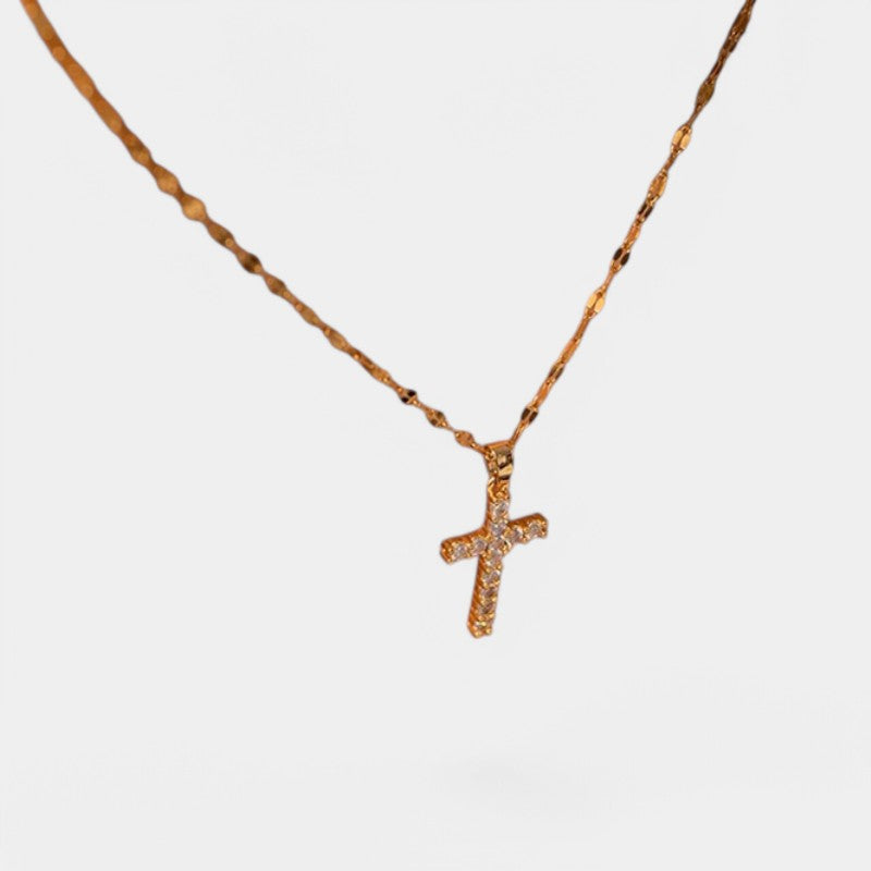 Gleame.-Sieraden-Gleame Ketting - zirconia kruis ketting in goud voor een elegante uitstraling