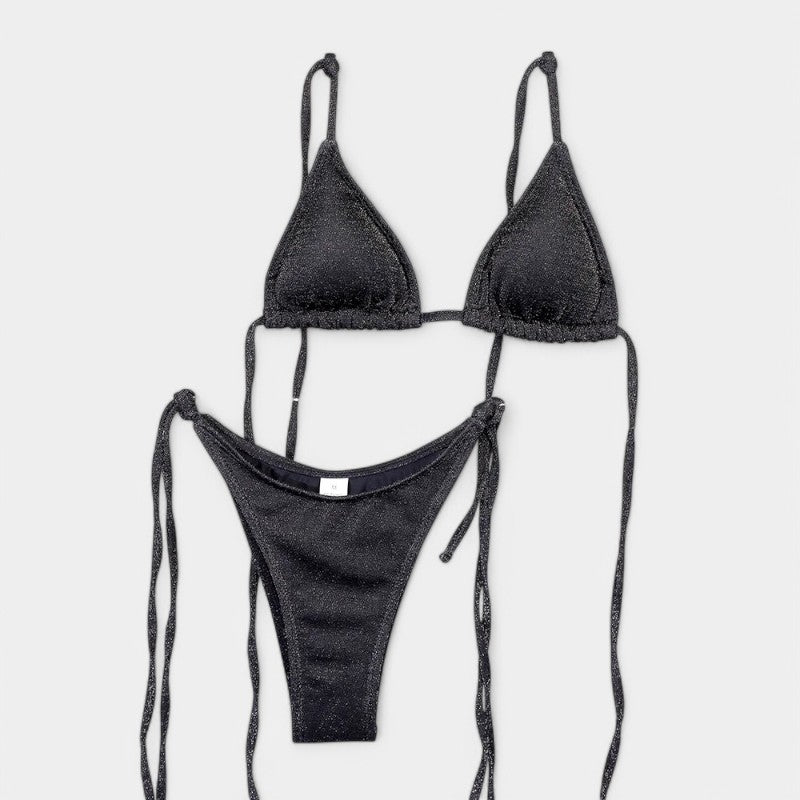 Gleame.-Swimwear-Gleame bikini set - Shiny bikini set met triangle bandage stijl