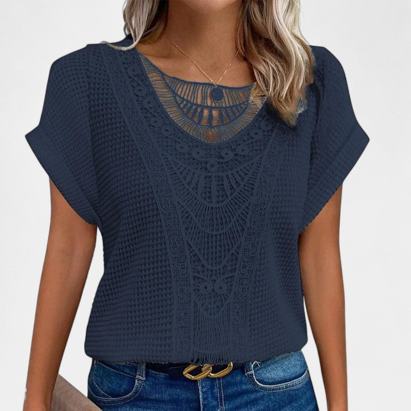 Gleame.-T-shirts & hemden-Gleame Top - Casual dames top met kant en ronde hals