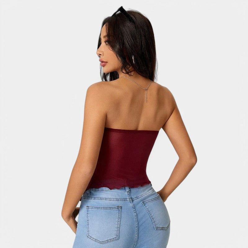 Gleame.-T-shirts & hemden-Gleame Top - Elegante slanke top met uitgesneden zoom