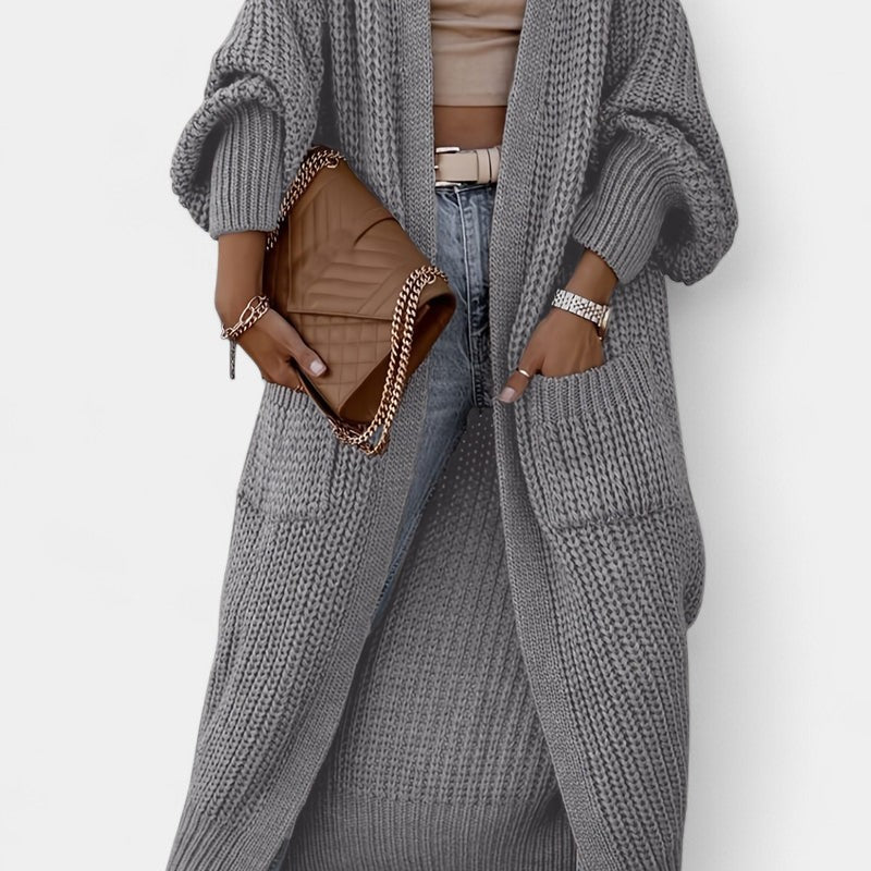 Gleame.-Truien & Vesten-Gleame Damesvest - Lang vest met lange mouwen en verfijnde uitstraling