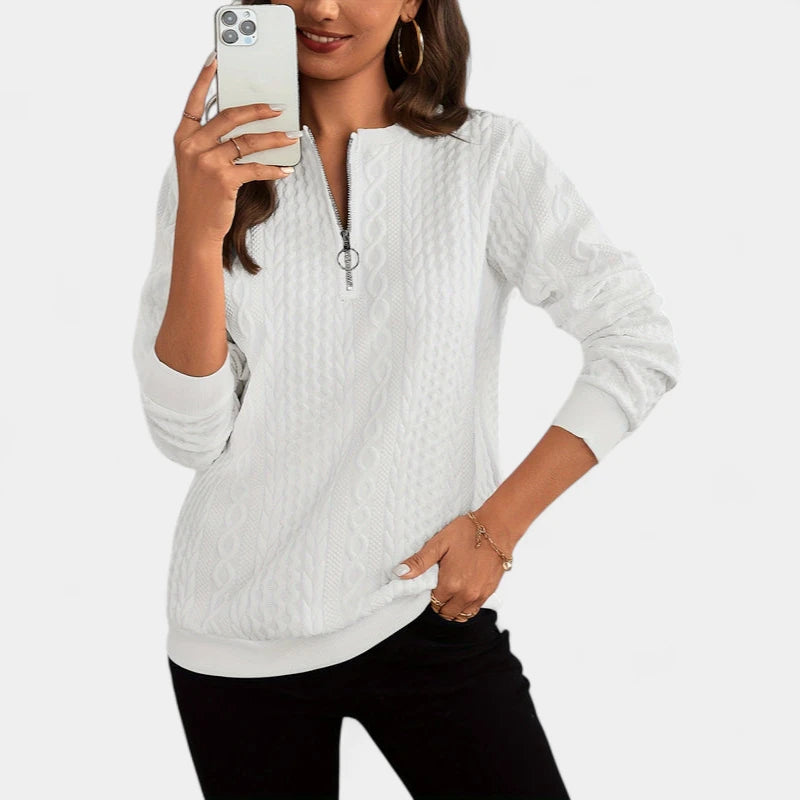 Gleame.-Truien & Vesten-Gleame Sweater - Gebreide damestrui met halve rits en lange mouwen