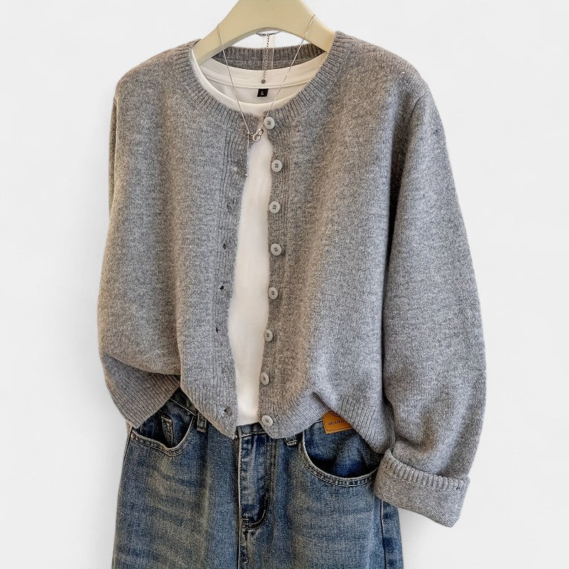 Gleame.-Truien & Vesten-Gleame Trui - Casual trui met knopen en lange mouwen