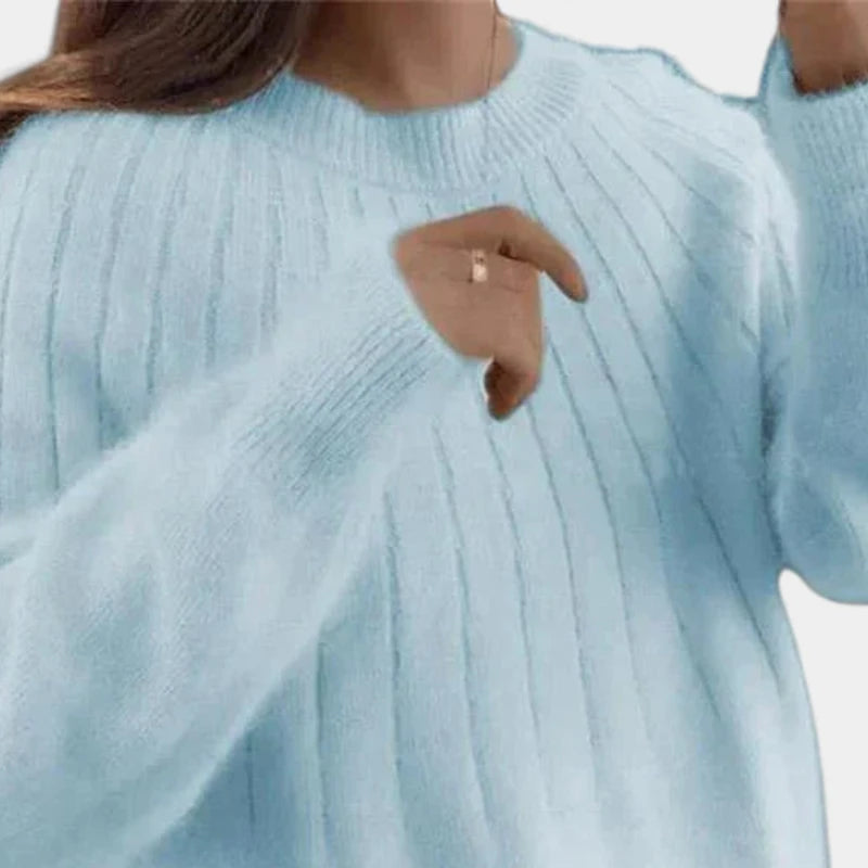 Gleame.-Truien & Vesten-Gleame Trui – Zachte gebreide damestrui van kasjmier met pluizige afwerking