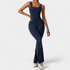Gleame.-jumpsuit-Gleame Jumpsuit - Strakke flared pants jumpsuit met v-back voor dames